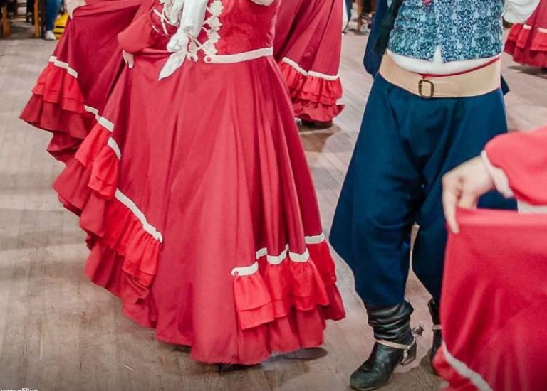 Leia mais sobre o artigo Editora Pragmatha prepara obra tradicionalista sobre a experiência do dançar