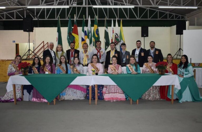 Leia mais sobre o artigo “Um legado de seriedade e comprometimento, de uma juventude que pensa, se posiciona e forma opiniões”