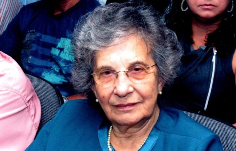 Leia mais sobre o artigo Livro faz homenagem a legado da professora Teresinha Bier