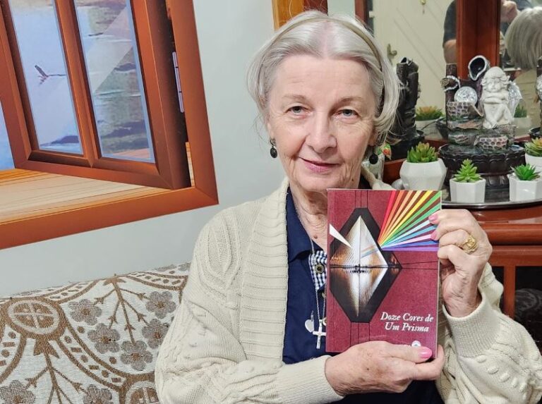 Leia mais sobre o artigo Dos escritores locais aos clássicos, os gostos literários de Verena Becker