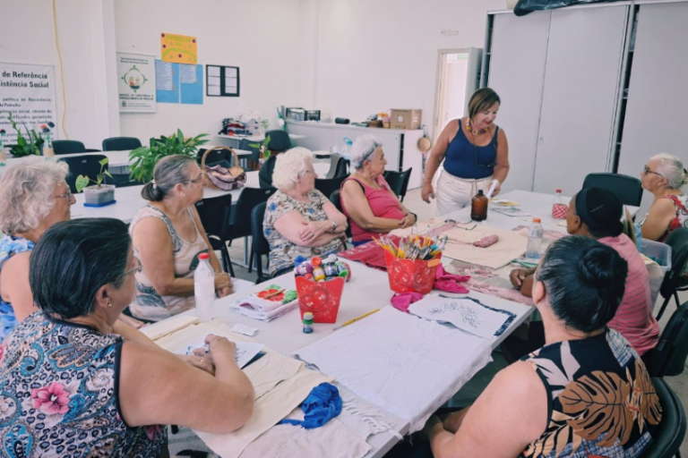 Leia mais sobre o artigo Grêmio Literário Patrulhense lança segundo volume do projeto “Enquanto isso, em Santo Antônio…”