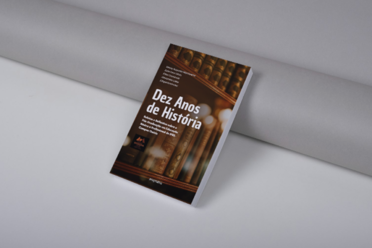 Leia mais sobre o artigo Os dez anos de história da pós-graduação em educação básica e profissional do IFRS – Campus Osório são tema de livro