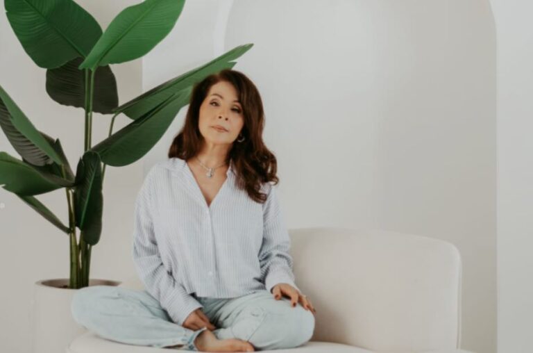 Leia mais sobre o artigo Rose Maria estreia como autora pela Pragmatha Editora