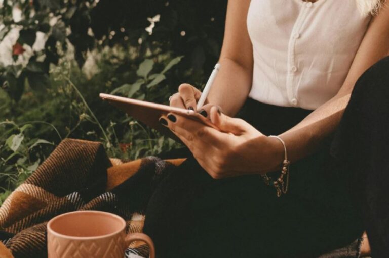 Leia mais sobre o artigo “Gurias que escrevem – Crônicas” entra na fase final de preparação