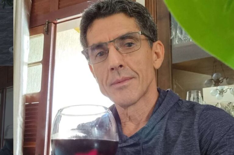 Leia mais sobre o artigo Edmilton Torres publica “Entre Silêncios e Horizontes” pela Pragmatha Editora