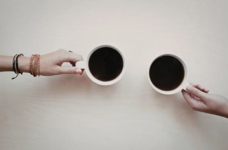 Leia mais sobre o artigo Conheça os autores de “Dois expressos, por favor”